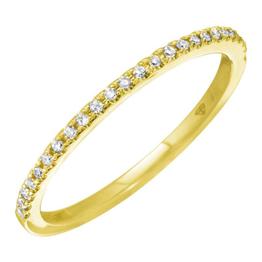 Delicate Diamond Ring in Yellow Gold